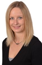 Haun_Kathrin zugeschnitten Hintergrund entfernt und Bild zugeschnitten
Frau Direktorin Kathrin Haun